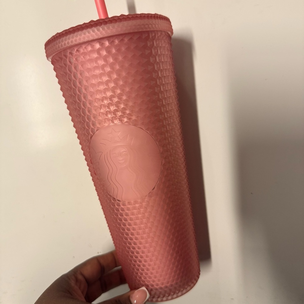 Starbucks cup New Venti